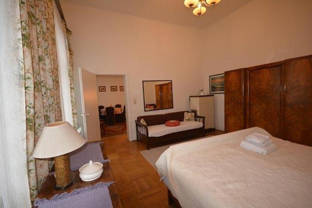 Vienna Holiday Apartments Экстерьер фото