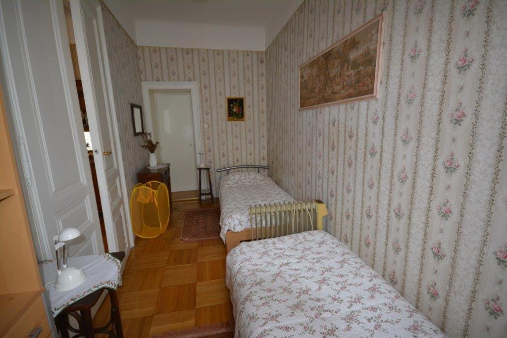 Vienna Holiday Apartments Экстерьер фото